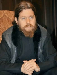 Intervista all'archimandrita Tikhon (Shevkunov)